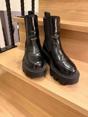 Zara lug platform boot